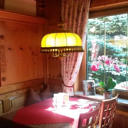 ゲストハウス Landgasthof Goebel