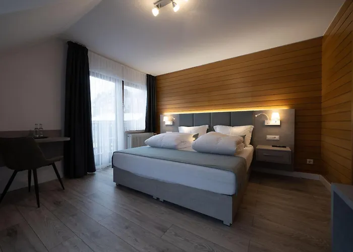 Landgasthof Göbel Vendégház 3*